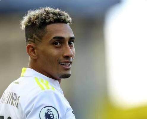 【早报】莱万去哪的肥皂剧终于结束了！